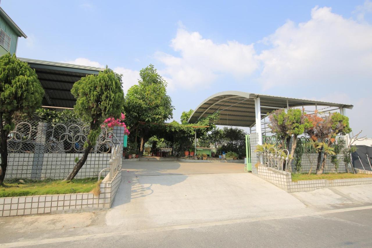 Bridgeside Homestay Pingtung Luaran gambar